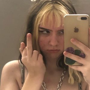 Meet your Posher, Anna